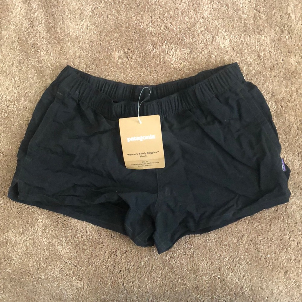 NWT Patagonia black barely baggies shorts M